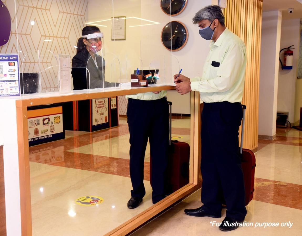Oyo Hotel Sunshine Palace Dźajpur Zewnętrze zdjęcie