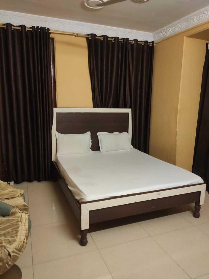 Oyo Hotel Sunshine Palace Dźajpur Zewnętrze zdjęcie